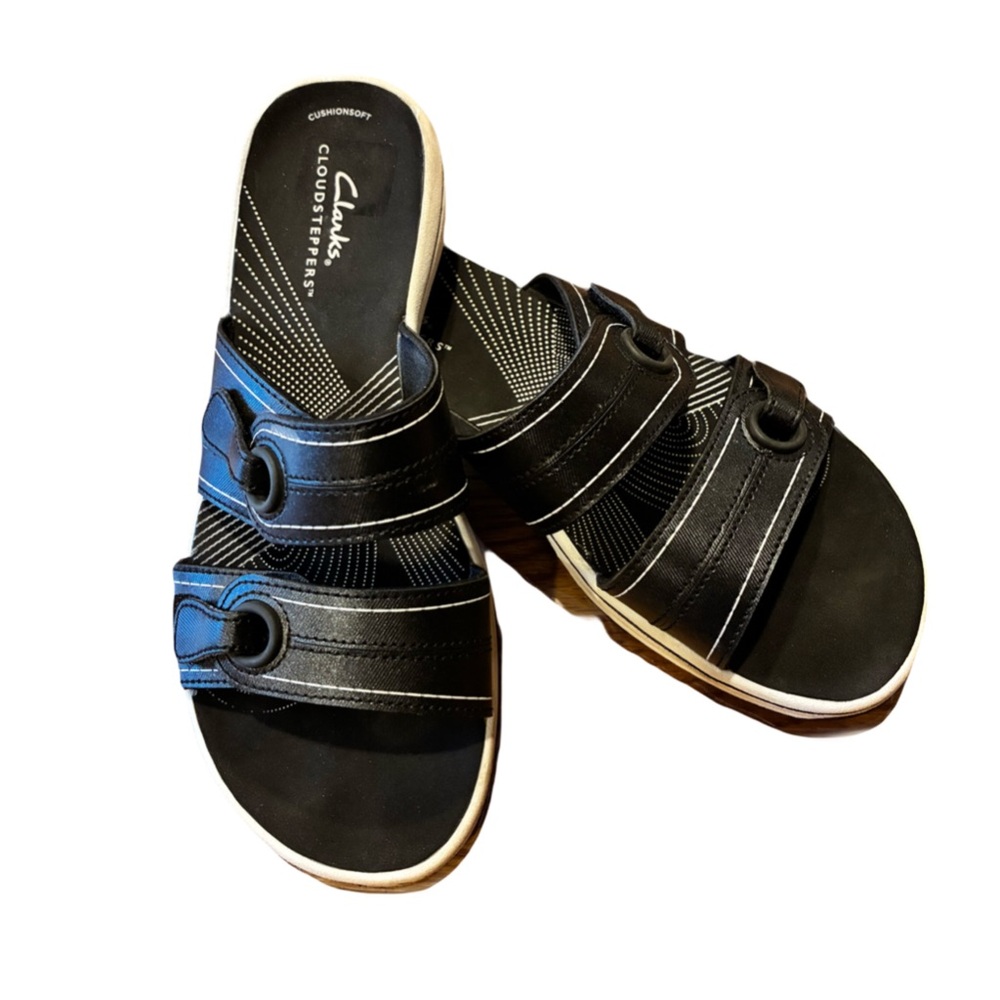 Clarks Cloudsteppers Sandals, Sz. 7, Black/White, Slip-Ons w/ Adj Velcro Tabs